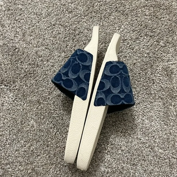 NEW Coach logo  slides demin slipper size 9 B - Picture 6 of 10